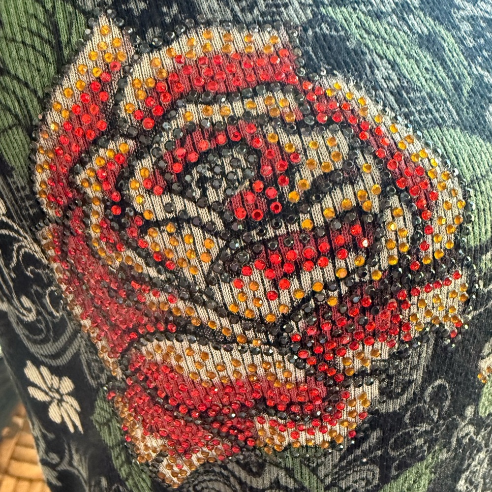 Skinny Minnie Y2K Rhinestone Roses Stretchy T-Shirt Size Large - Picture 3 of 6